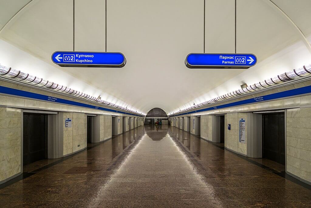 Режим работы Петербургского метрополитена